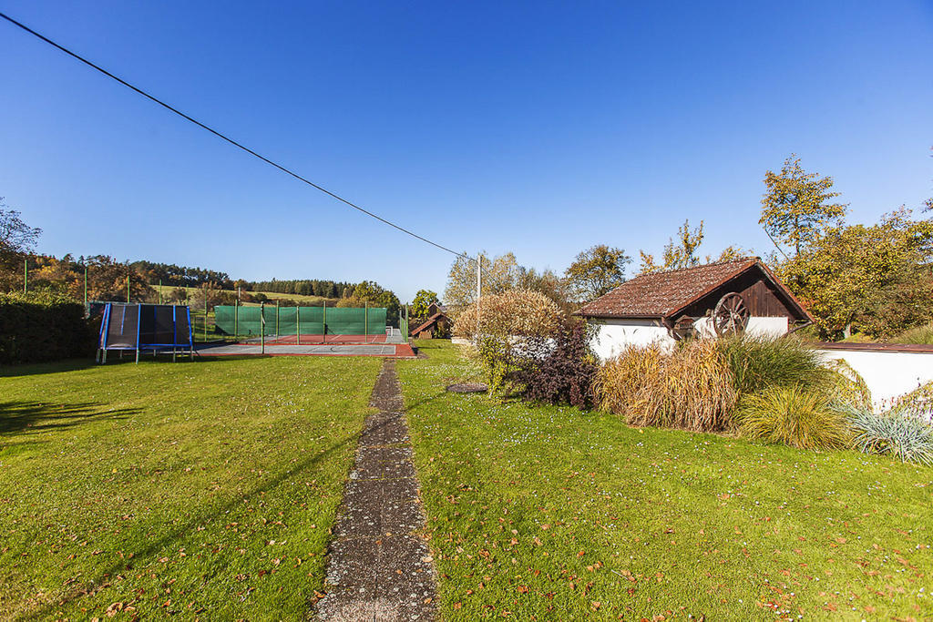 Pension U Dvou Capu Chocerady Bagian luar foto